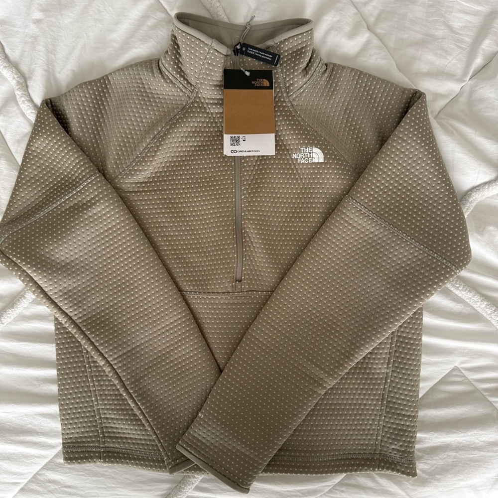 The North Face Women's DotKnit Thermal 1/4 Zip - Picture 2 of 8